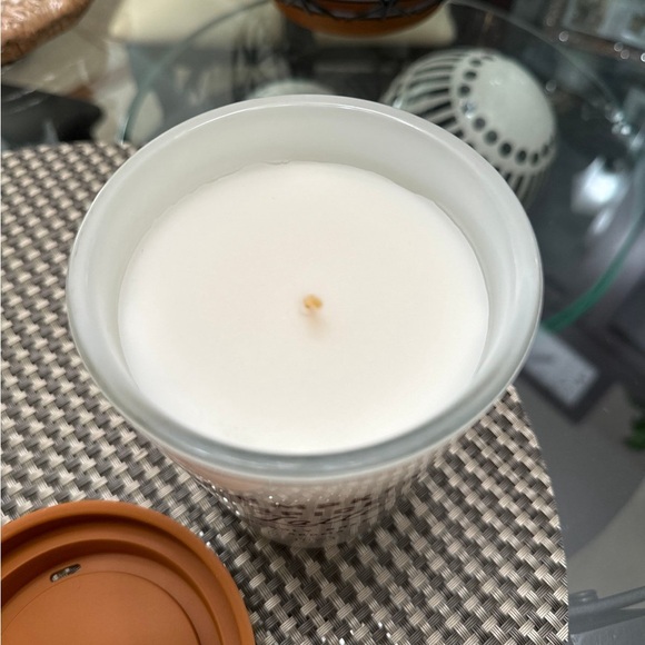 Large DW candle - Picture 2 of 2